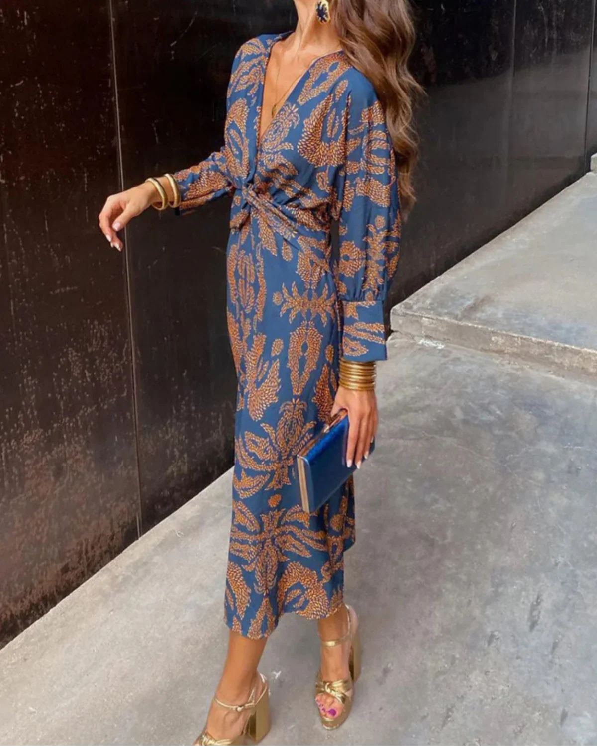 ALÉYA™ – ELEGANT LONG-SLEEVE DRESS FOR PARTIES AND EVENTS - Image 9