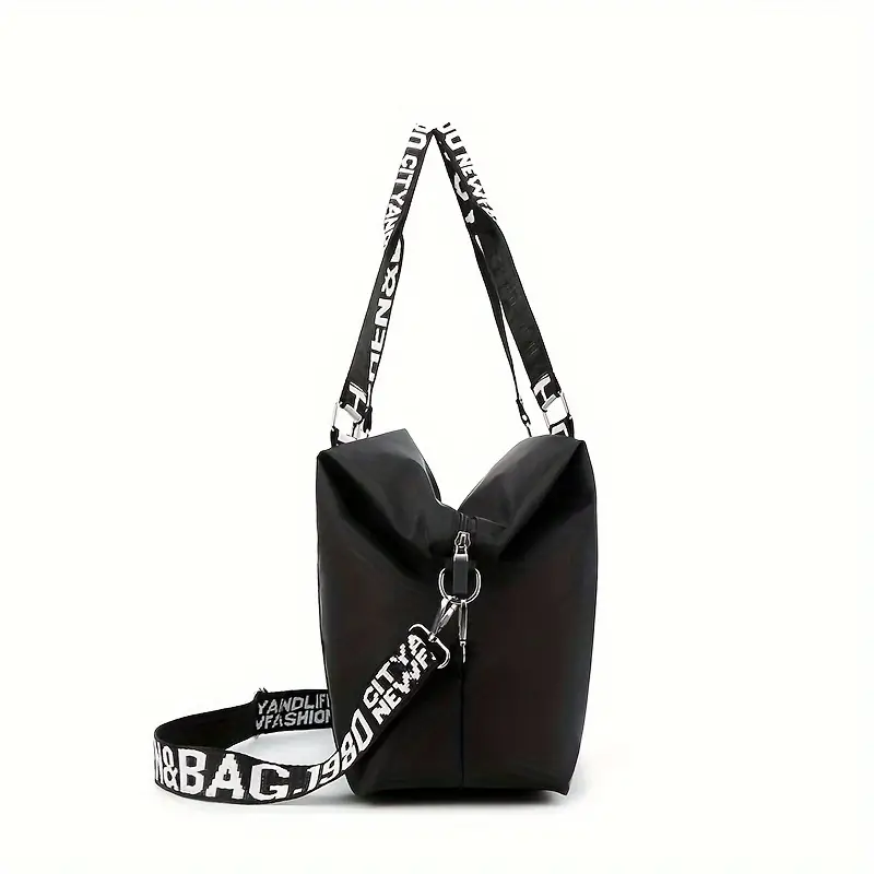AVANI™ FOLDABLE TRAVEL TOTE - Image 11