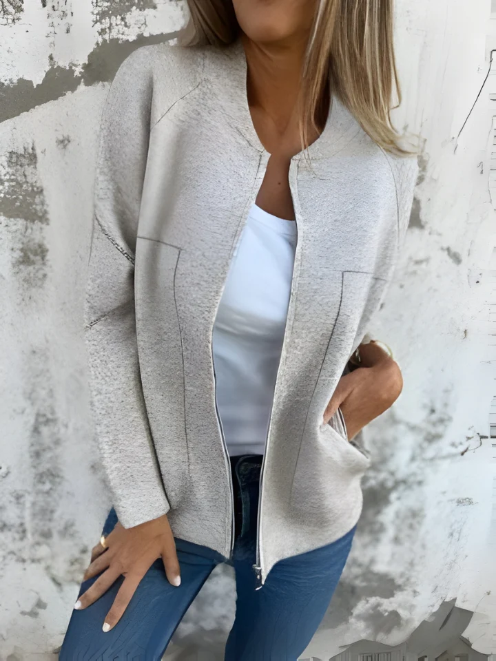 CASSIE - CASUAL ZIP VEST - Image 10