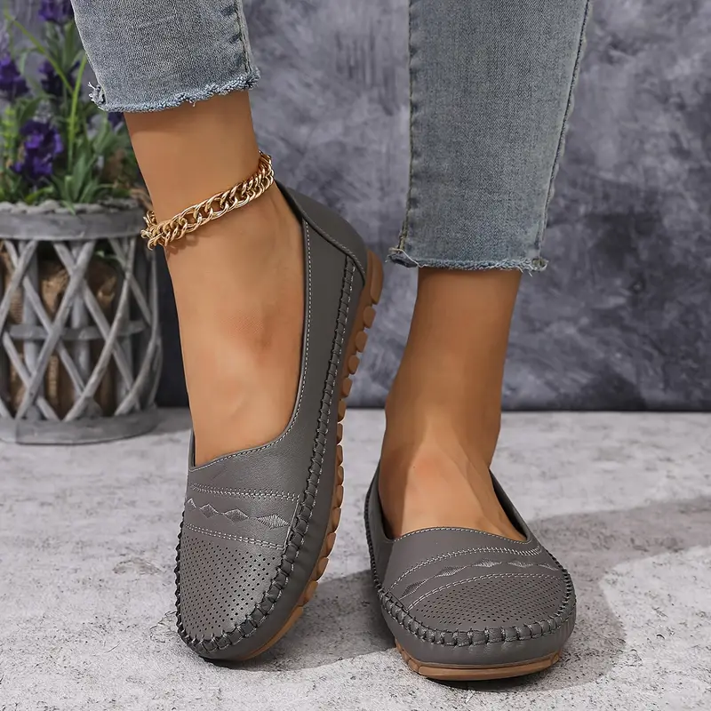 WOMEN'S PLUS SIZE ORTHOPEDIC CHIC LOAFERS - Image 7