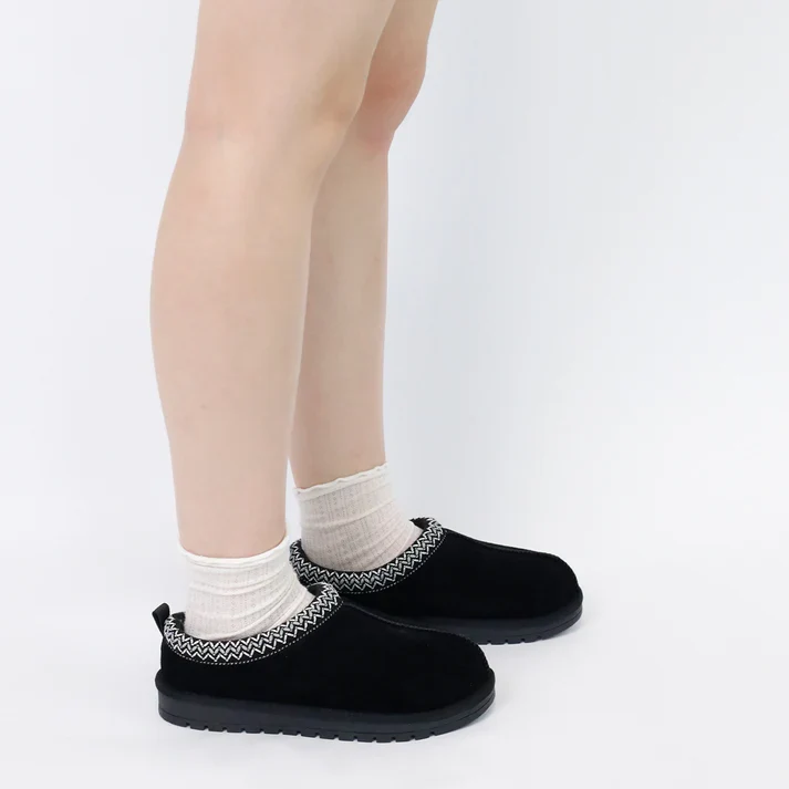 COZY SUEDE BRAIDED FLUFFY FUR SLIP-ON SHOES - Image 4