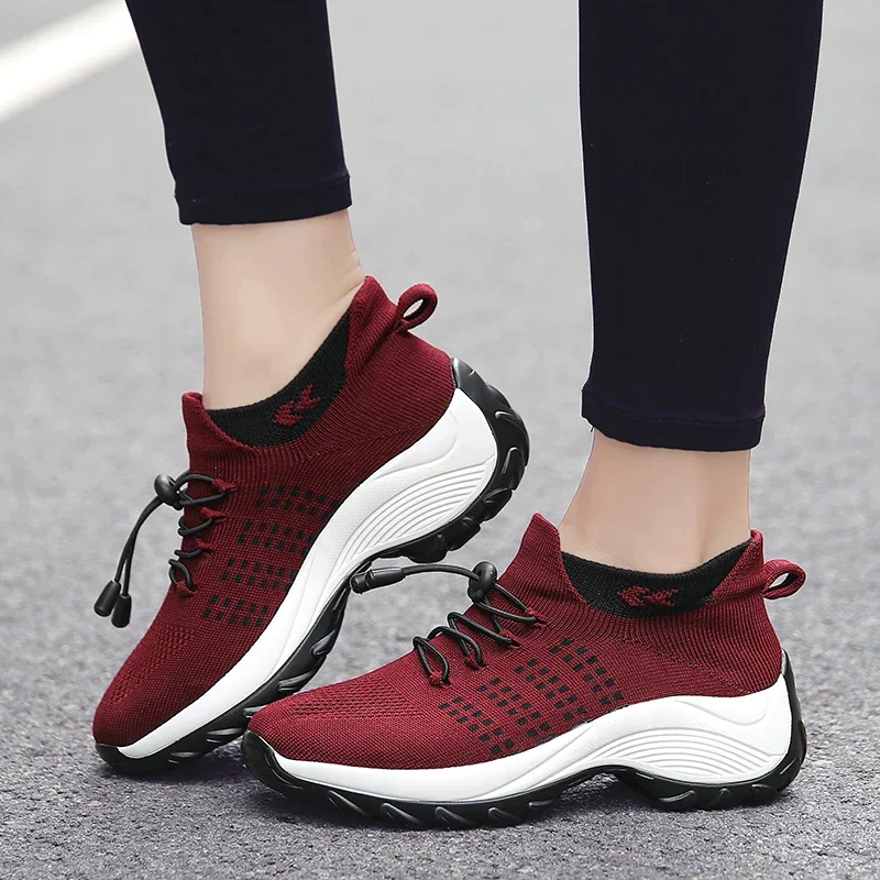 EMILY™ ORTHOPEDIC SNEAKERS WITH STRETCHABLE CUSHION 2025 - Image 3