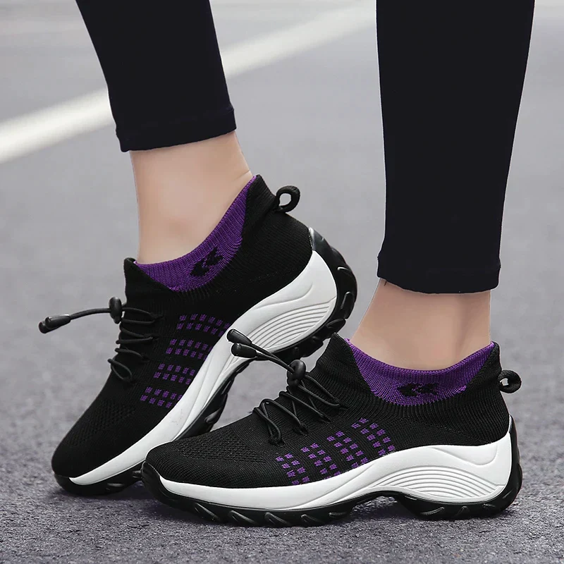 EMILY™ ORTHOPEDIC SNEAKERS WITH STRETCHABLE CUSHION 2025 - Image 2