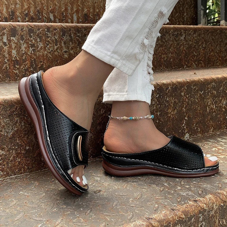 PEEP-TOE HOLLOW-OUT ORTHOPEDIC SANDALS - Image 4
