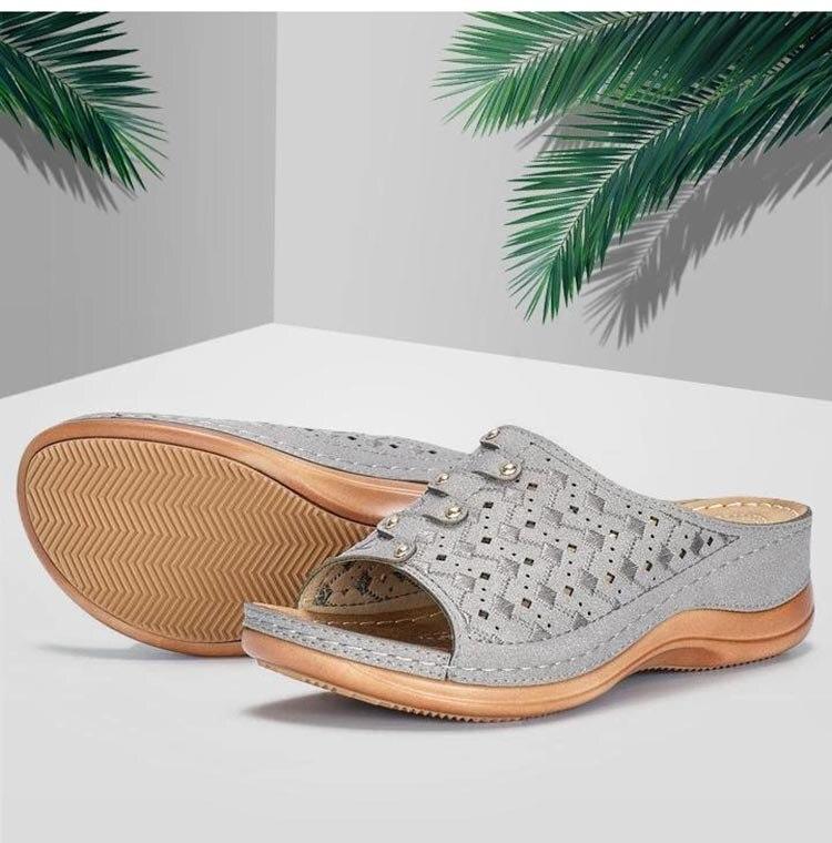 LOW-HEELED BUNION CORRECTOR ORTHOPEDIC SANDALS - Image 8