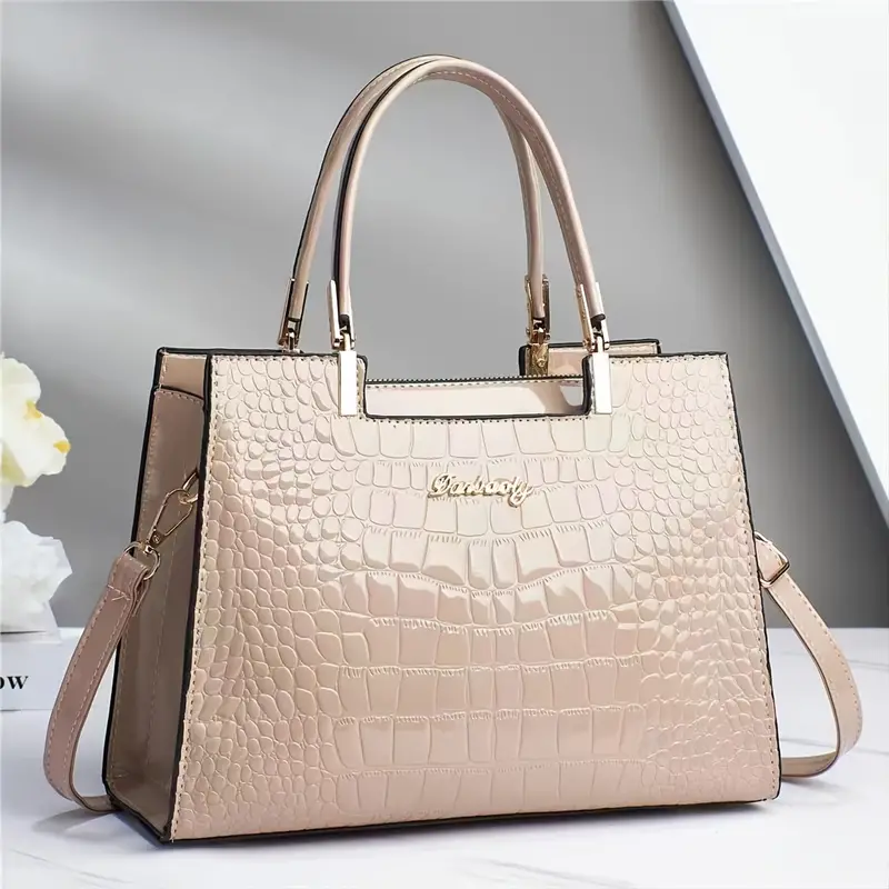 ONYXIA™ CROCODILE EMBOSSED TOTE BAG - Image 8