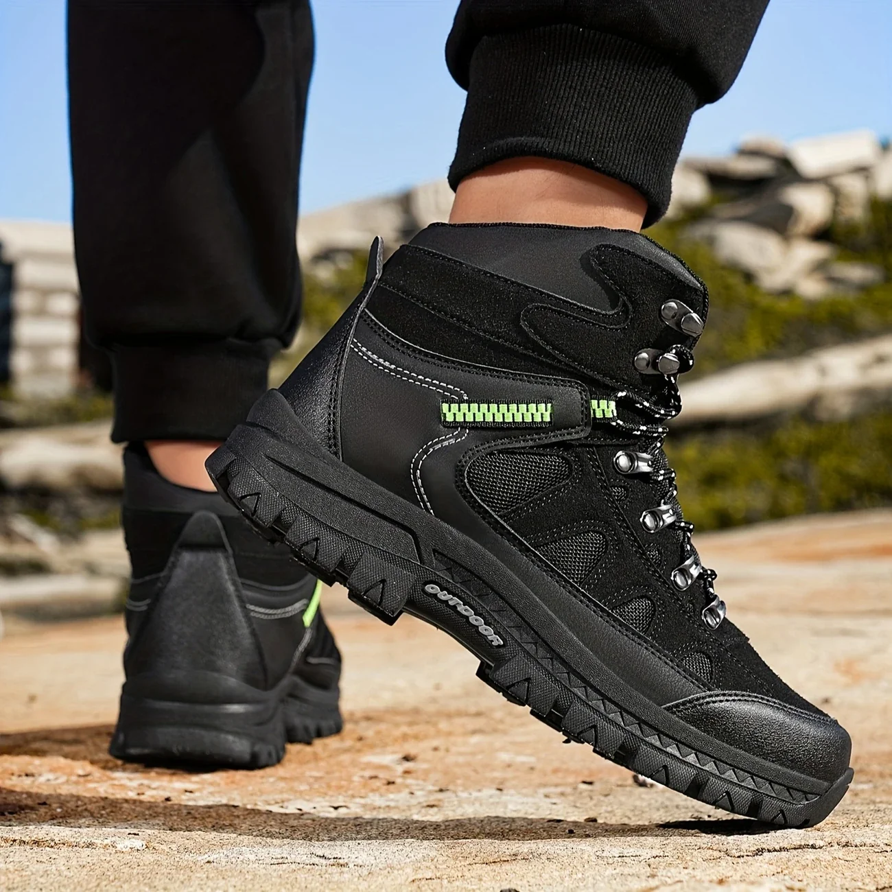 TERRAFLEX™ — MEN’S CAMO HIGH-TOP FASHION HIKING BOOTS