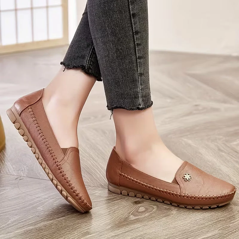 VINTA | ARTISAN CUT-OUT BREATHABLE LOAFERS - Image 7
